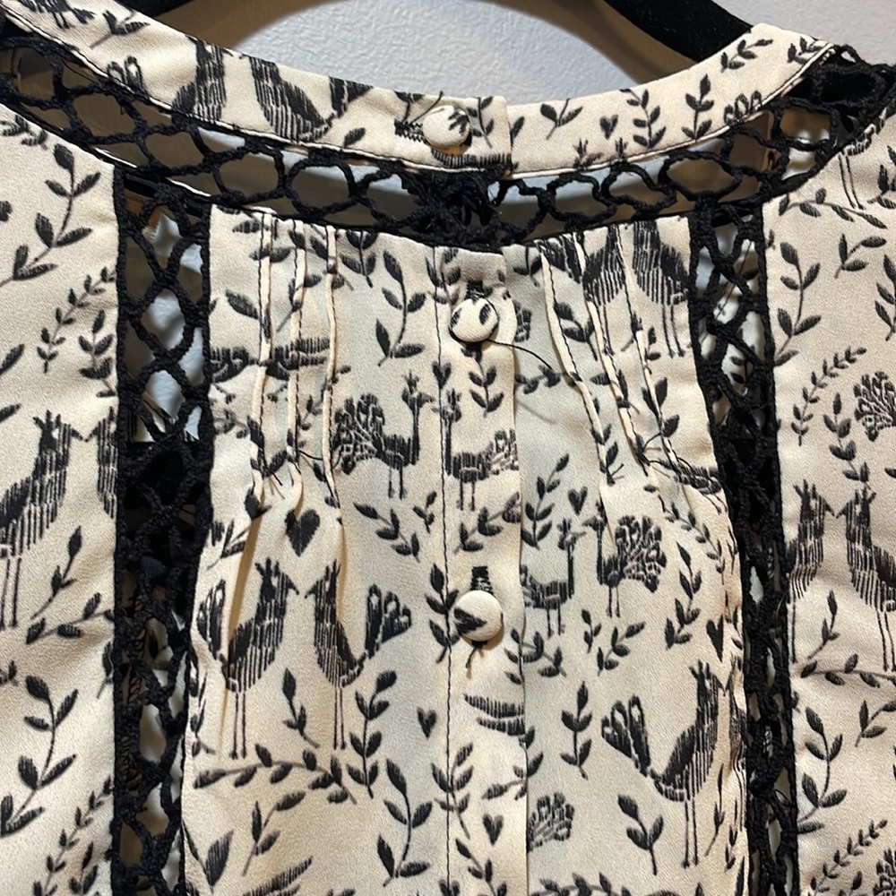 Anthropologie Meadow Rue Top - Picture 3 of 5